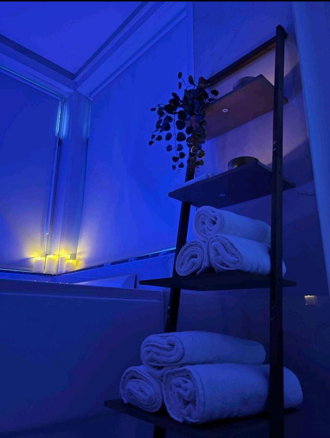 Sublime Appartement Calme Cosy & Jacuzzi Brüksel Dış mekan fotoğraf