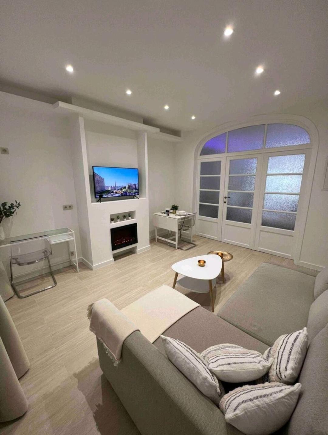 Sublime Appartement Calme Cosy & Jacuzzi Brüksel Dış mekan fotoğraf